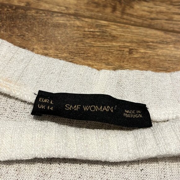 SMF Wonan ribbed creamy white peep hole 3 quarter length sleeve vneck top - Picture 7 of 9